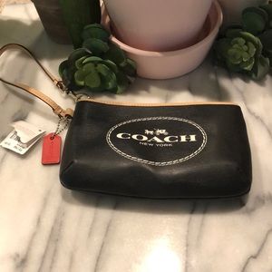 NWT Coach Wristlet